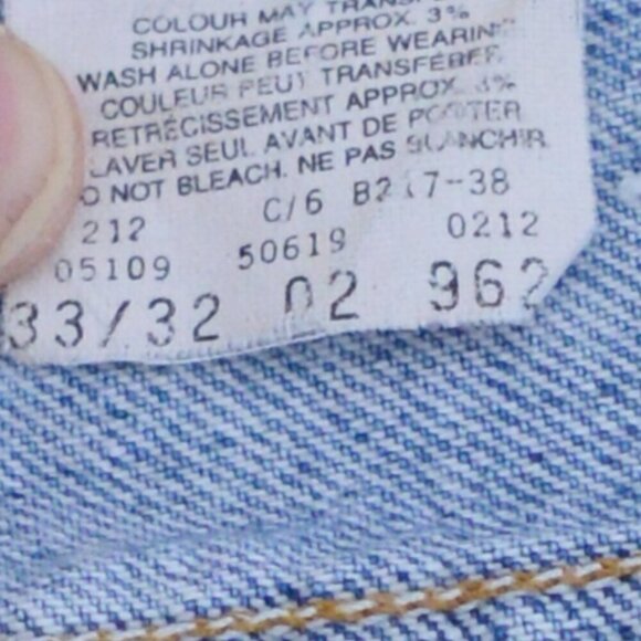 Vintage 90s Levi's 619 Straight Leg Light Stone Wash Blue Denim Jeans - Size 33 - Picture 4 of 16